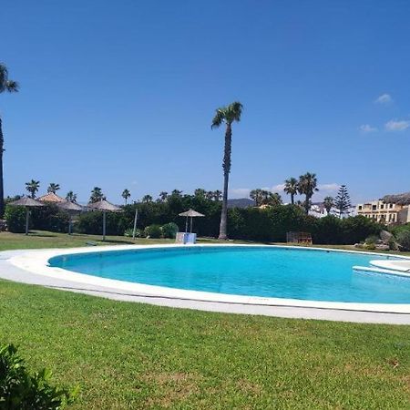 Apartamento En Urbanizacion De Primera Linea De Playa, Atlanterra Zahara De Los Atunes Luaran gambar