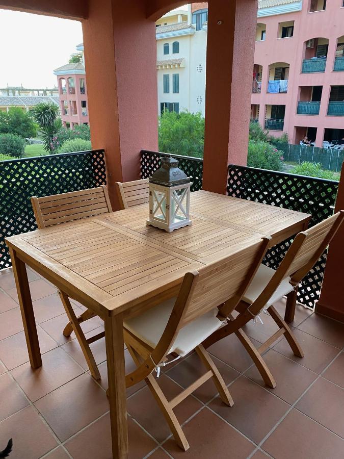 Apartamento En Urbanizacion De Primera Linea De Playa, Atlanterra Zahara De Los Atunes Luaran gambar