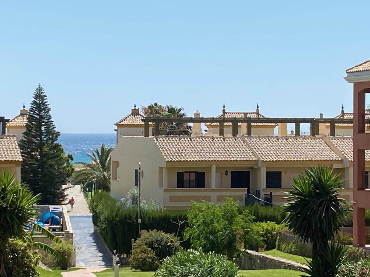 Apartamento En Urbanizacion De Primera Linea De Playa, Atlanterra Zahara De Los Atunes Luaran gambar
