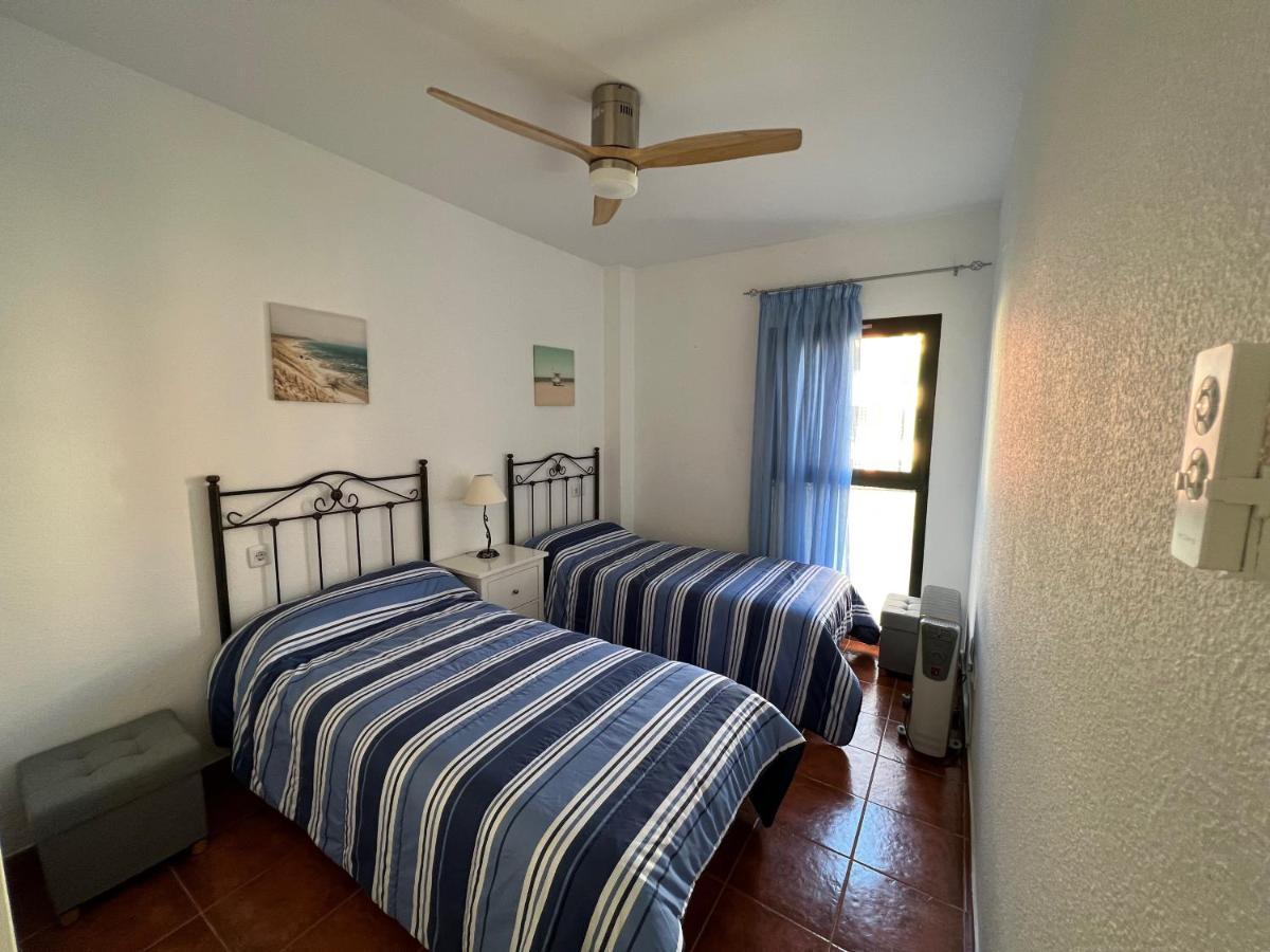 Apartamento En Urbanizacion De Primera Linea De Playa, Atlanterra Zahara De Los Atunes Luaran gambar